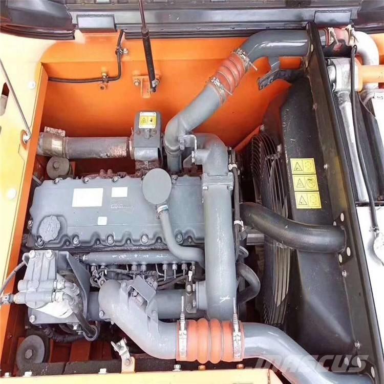 Doosan dx225 Bageri guseničari