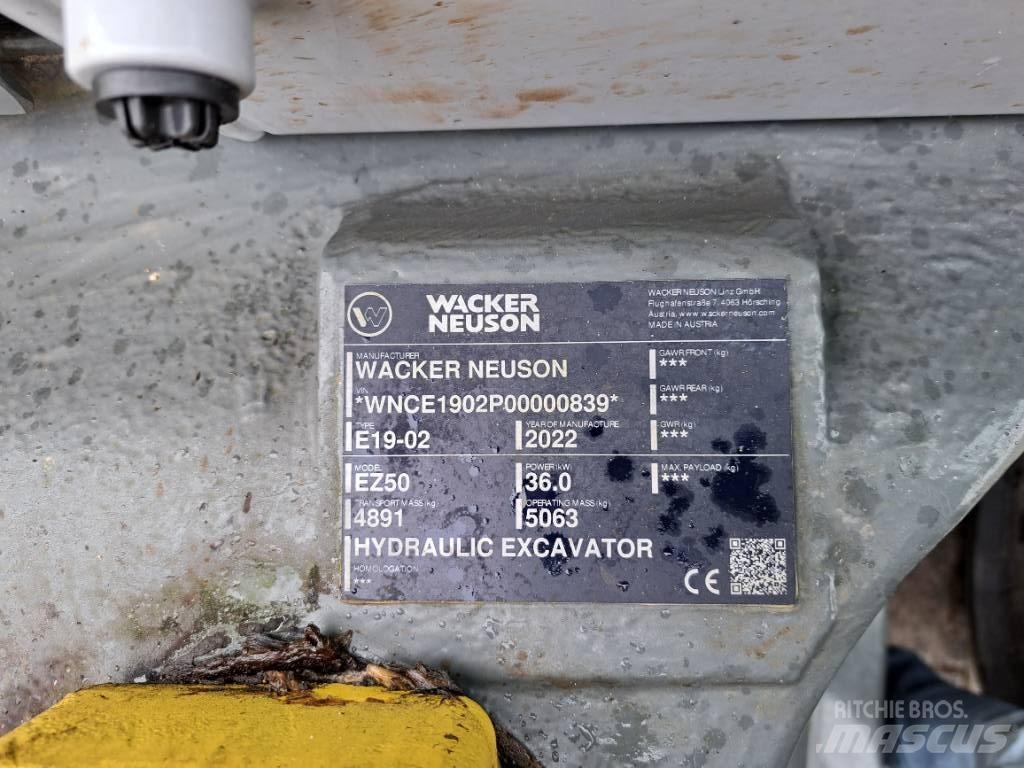 Wacker Neuson EZ50 Bageri guseničari