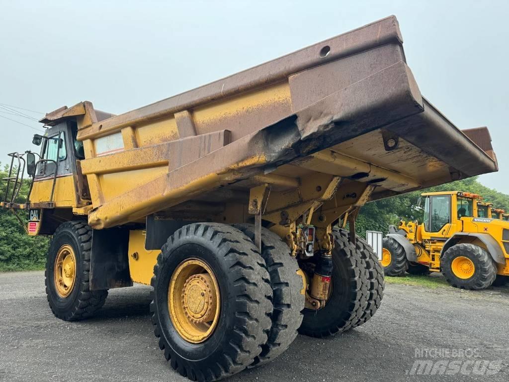 CAT 771 D Kruti damperi