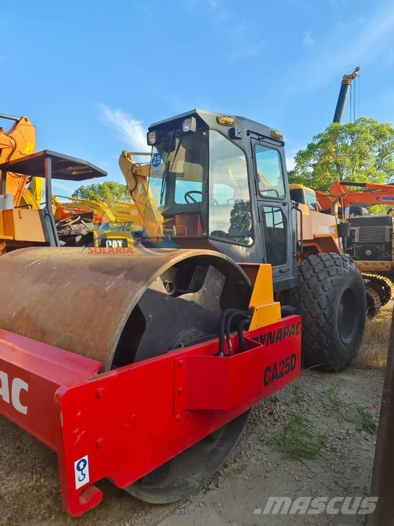 Dynapac CA 25 D Valjci sa jednim bubnjem