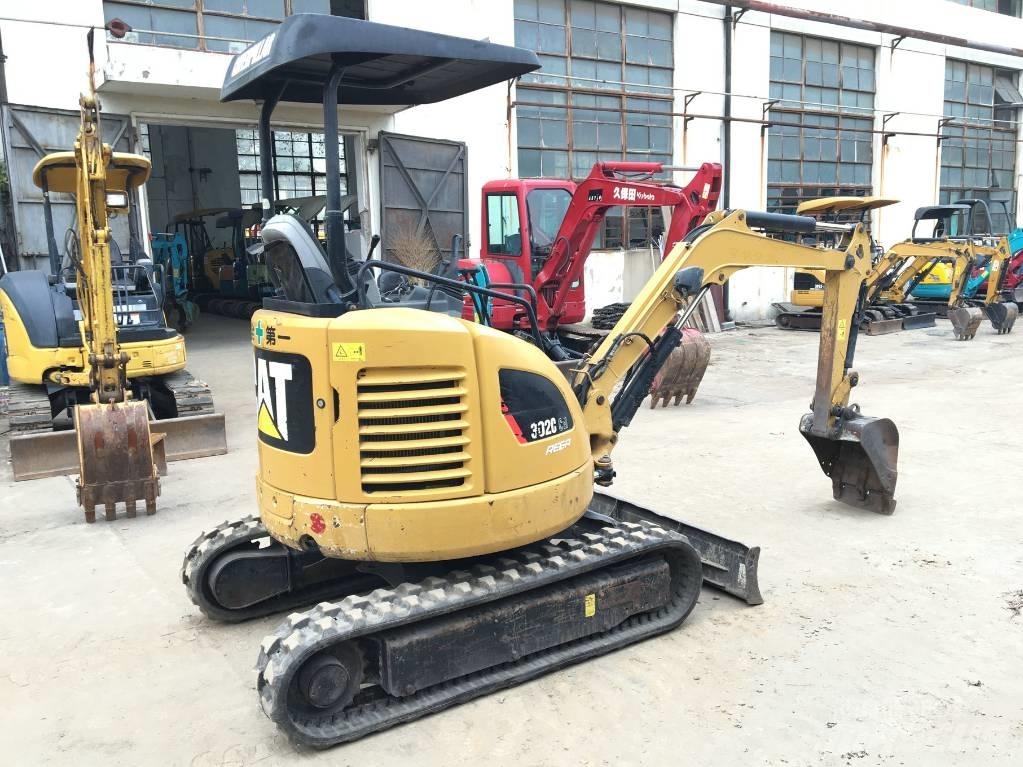 CAT 302C Bageri guseničari