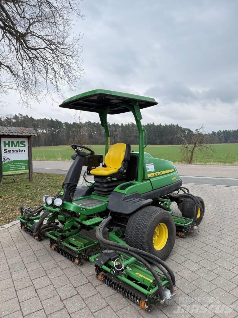 John Deere 8900 A Kosilice za otvoren prostor