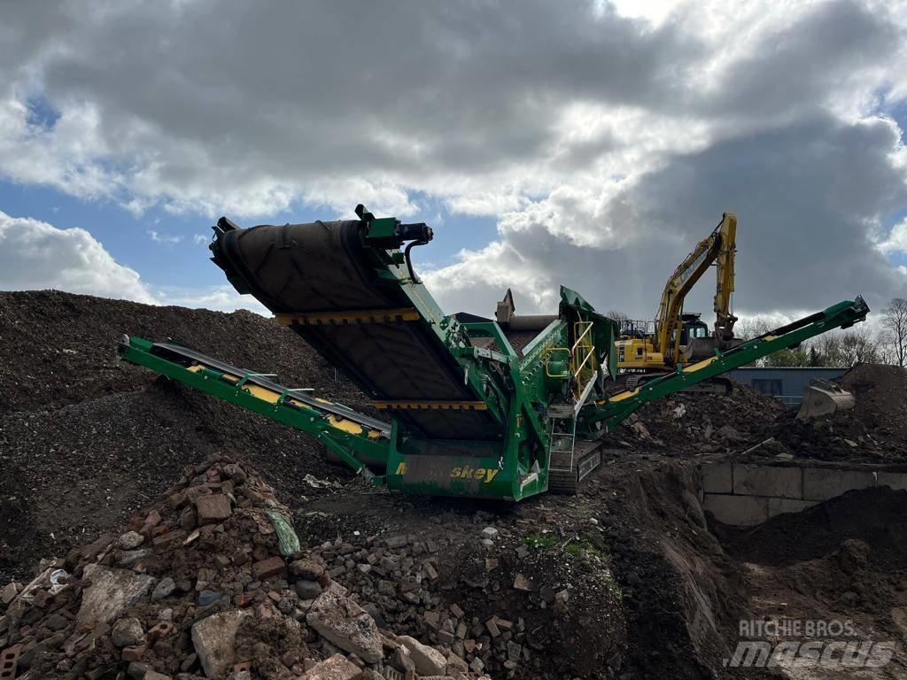 McCloskey R155 Mobilna sita