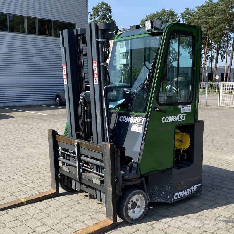 Combilift CB 2500 Viljuškari sa 4-stranskim dohvatom
