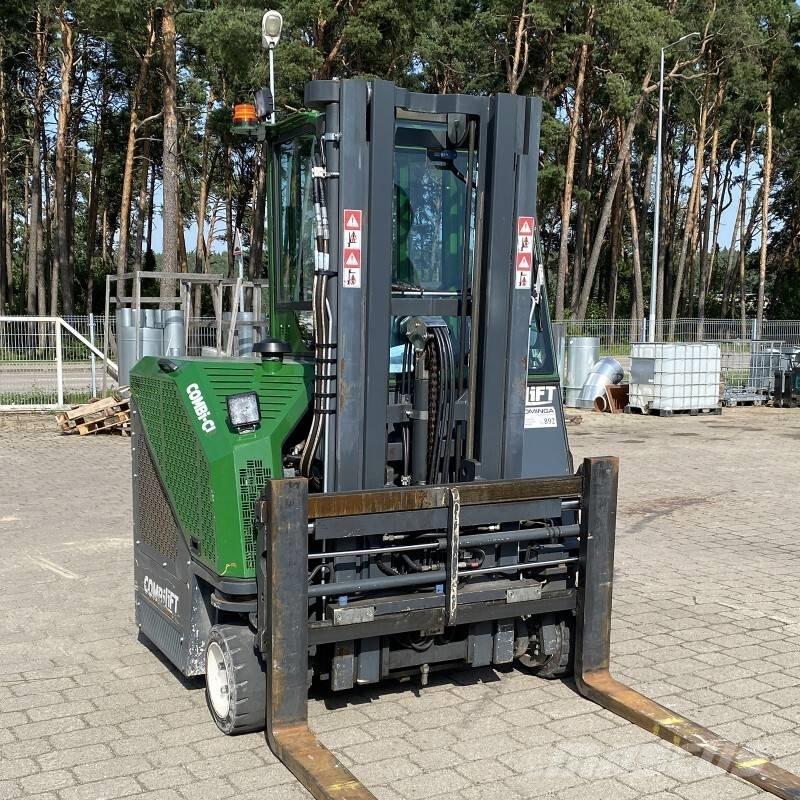 Combilift CB 2500 Viljuškari sa 4-stranskim dohvatom