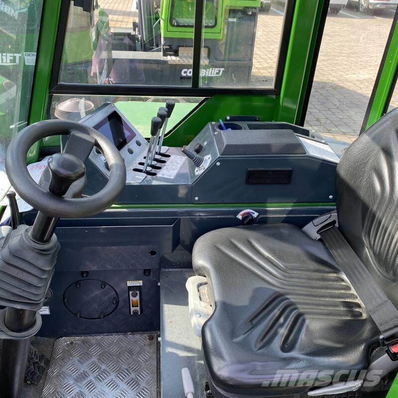 Combilift CB 2500 Viljuškari sa 4-stranskim dohvatom