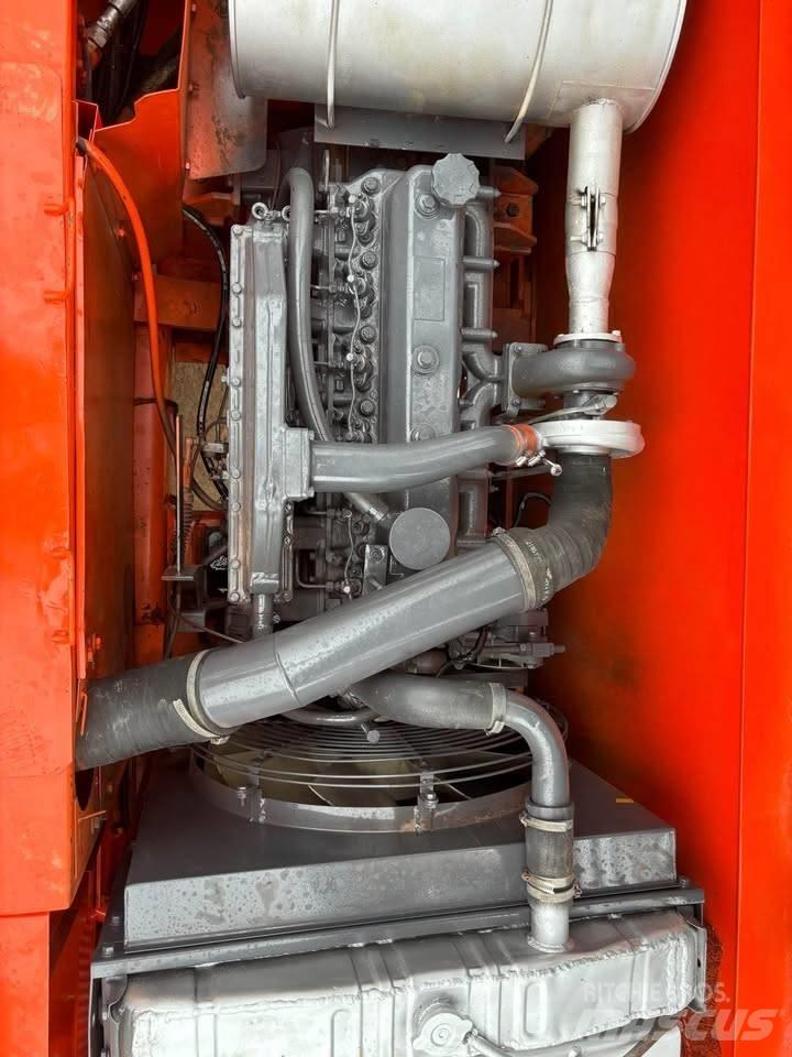 Doosan DX 225 LCA Bageri guseničari