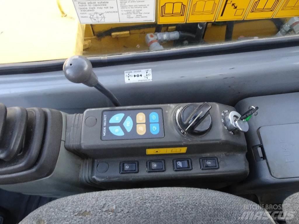 New Holland E80 Bageri guseničari