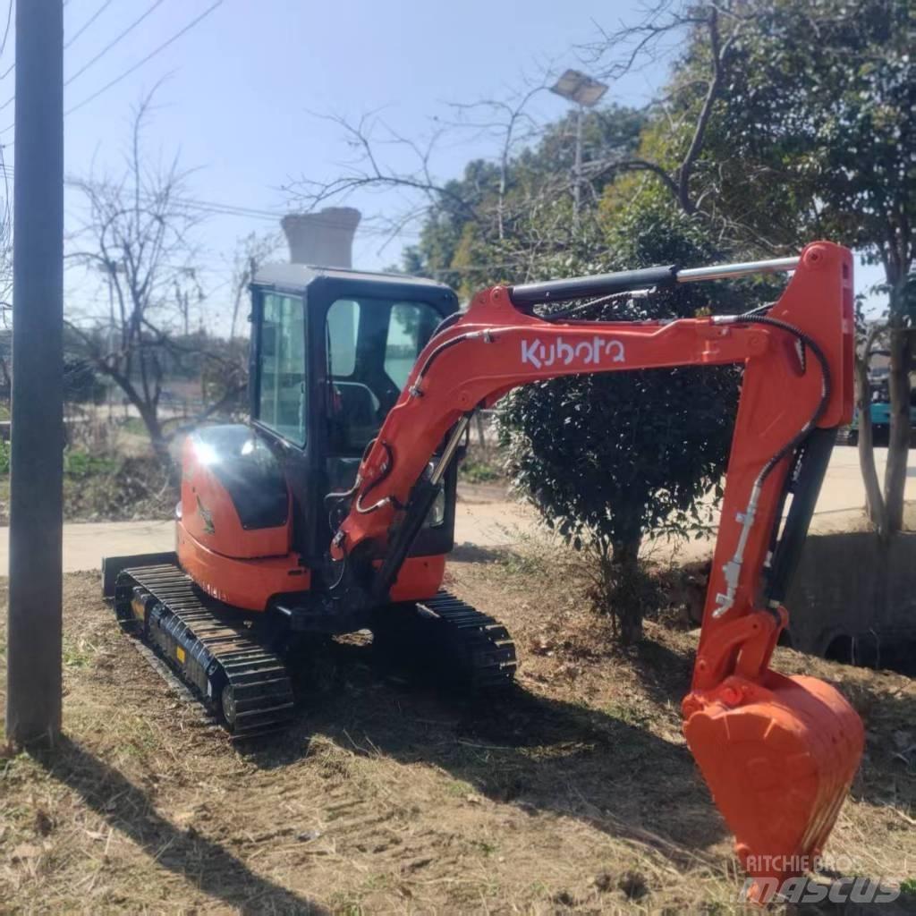 Kubota U 35 Bageri guseničari