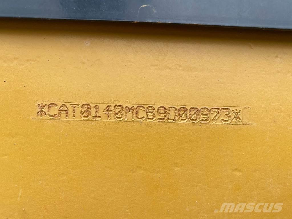 CAT 140M Grejderi