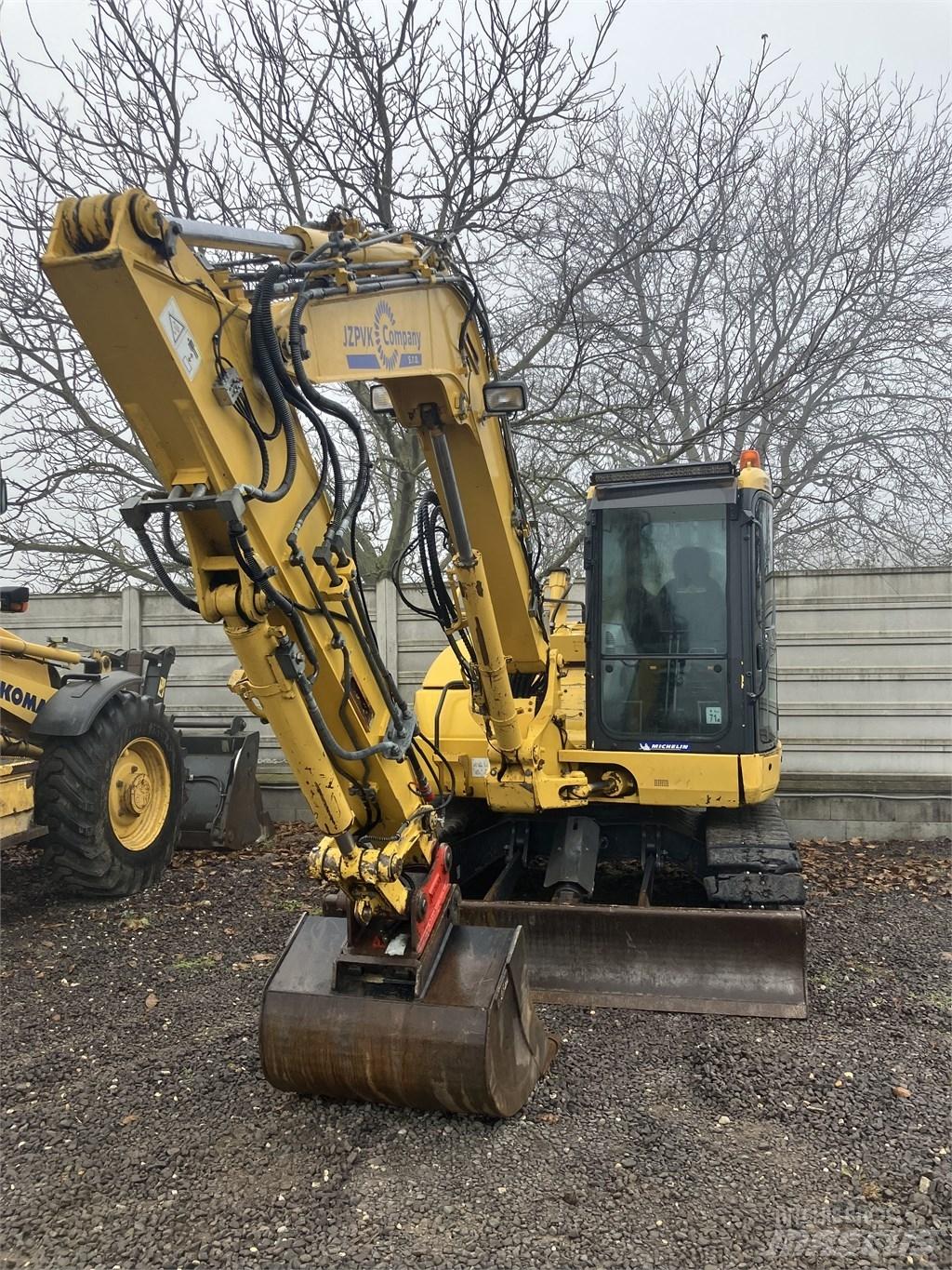 Komatsu PC 88 MR-10 Midi bageri 7t – 12t