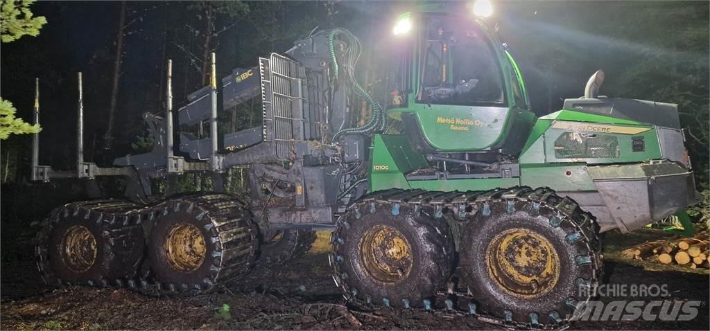 John Deere 1010G Forvarderi