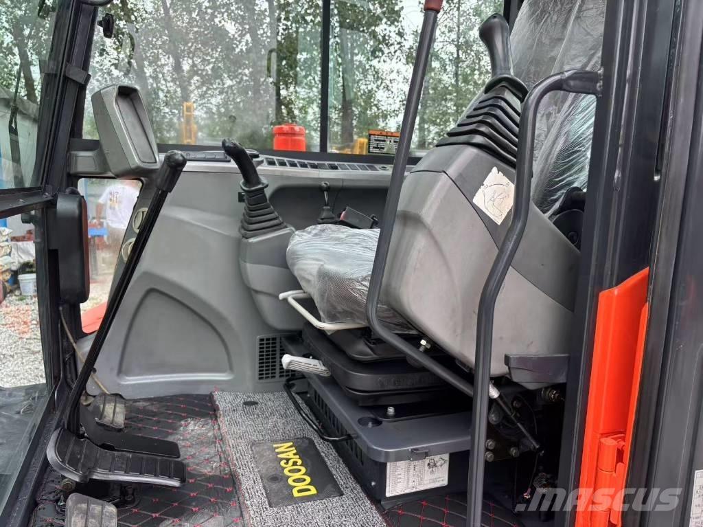 Doosan DX 60-9 C Mini bageri < 7t