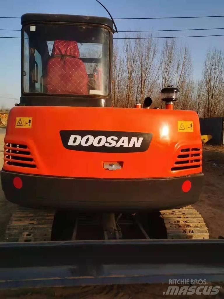 Doosan DH 55 Mini bageri < 7t