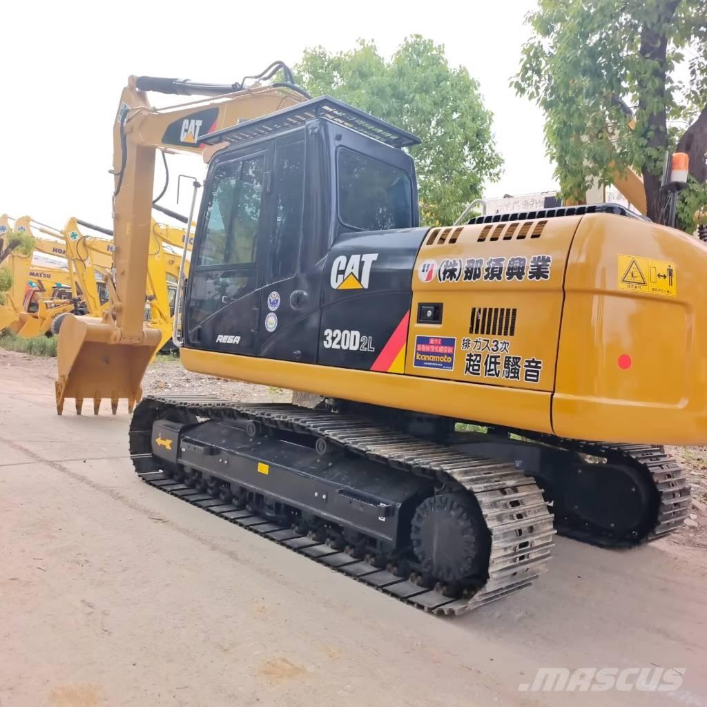 CAT 324D2L Bageri guseničari