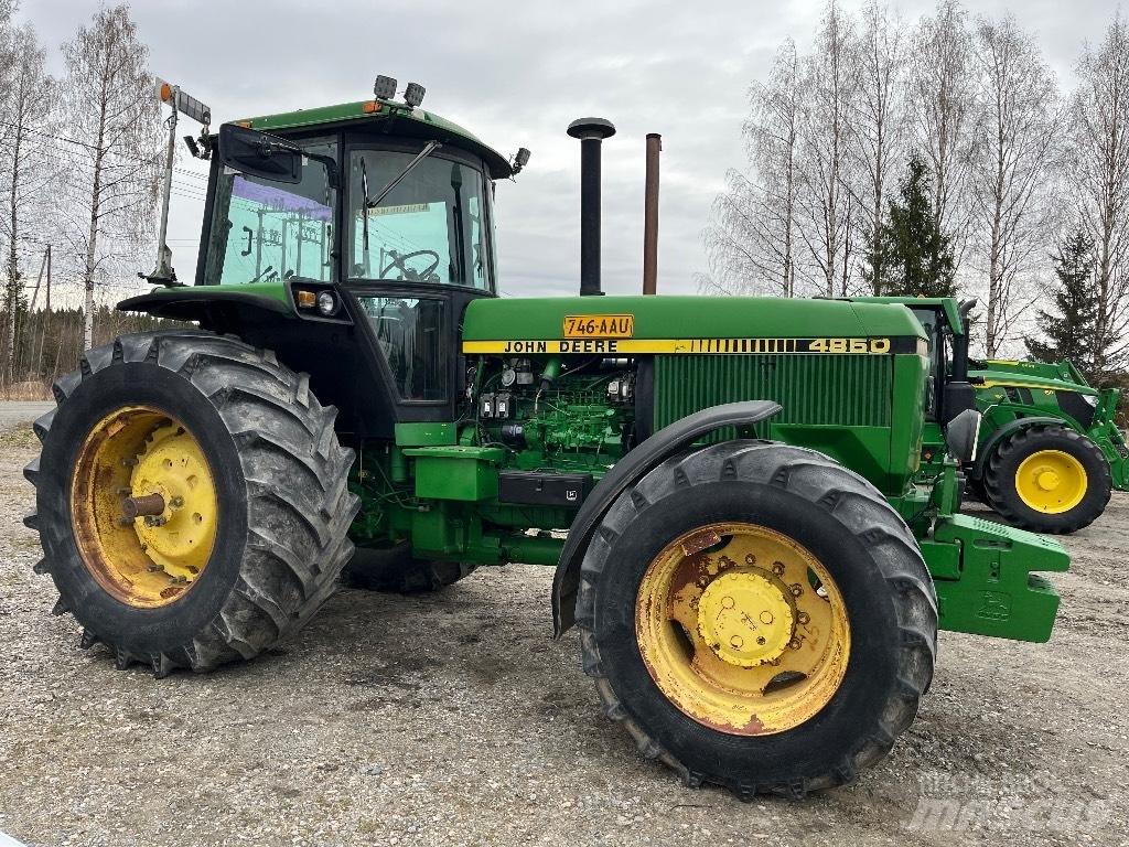 John Deere 4850 Traktori