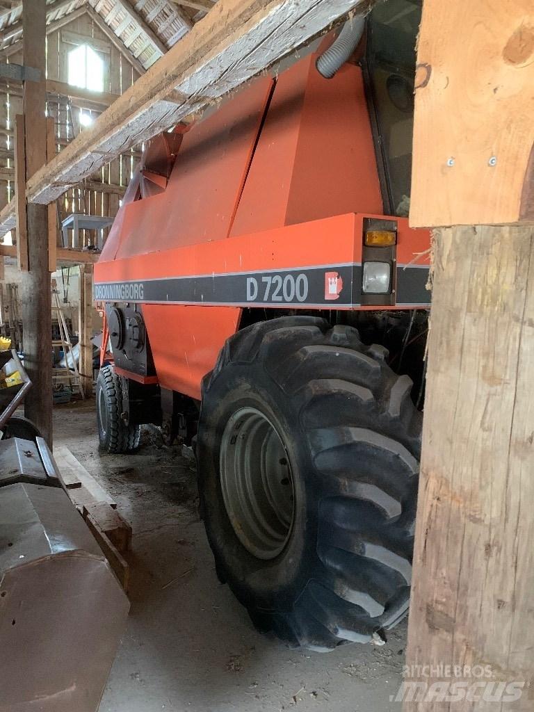Dronningborg 7200 Kombajni