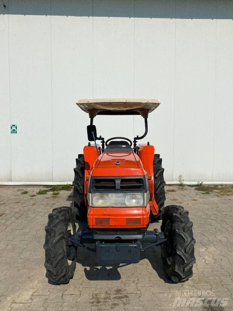 Kubota GL320 Manji traktori