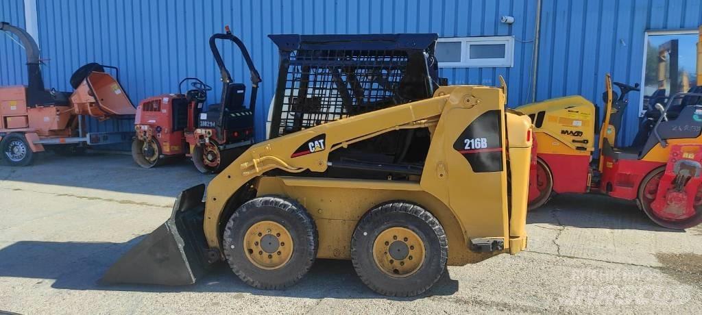 CAT 216 Skid steer mini utovarivači