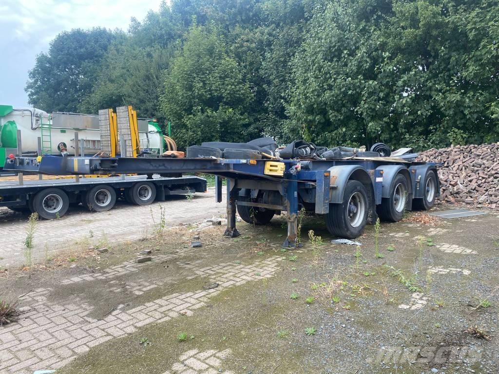 Renders ROC 12.30 CC Poluprikolice sa voznim postoljem