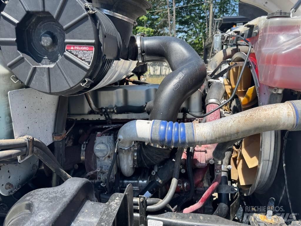 Mack GU 713 Kiperi kamioni