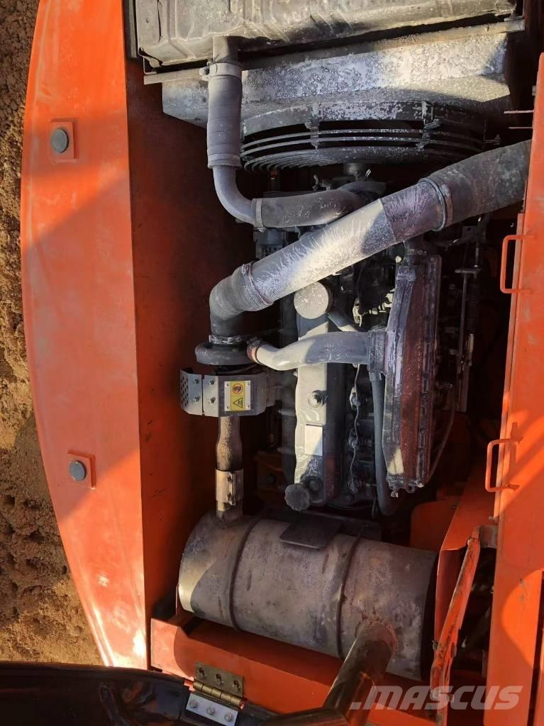 Doosan 220-7 Bageri guseničari