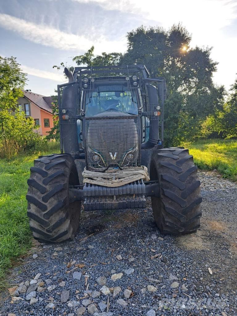 Valtra T 234 Direct Šumarski traktori