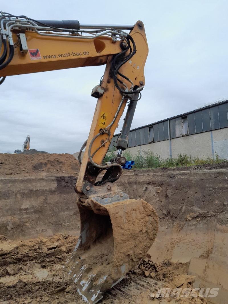 Liebherr R926 Bageri guseničari