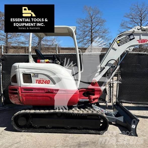 Takeuchi TB240 Mini bageri < 7t