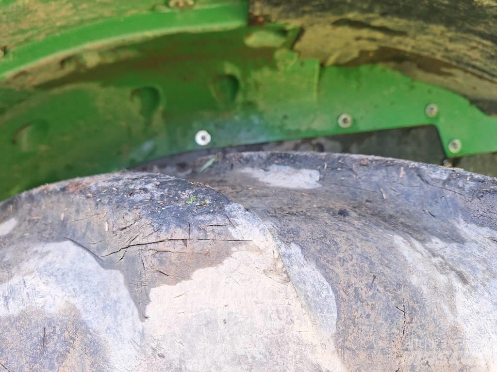 John Deere 5125R Traktori