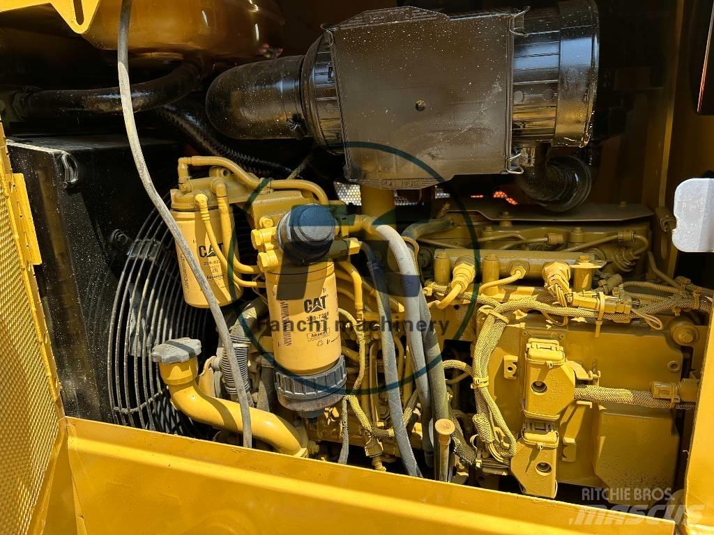 CAT D 5 K Buldožeri guseničari