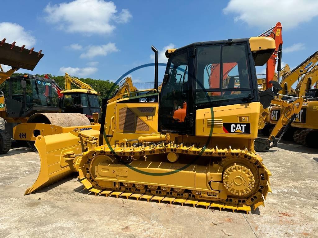 CAT D 5 K Buldožeri guseničari