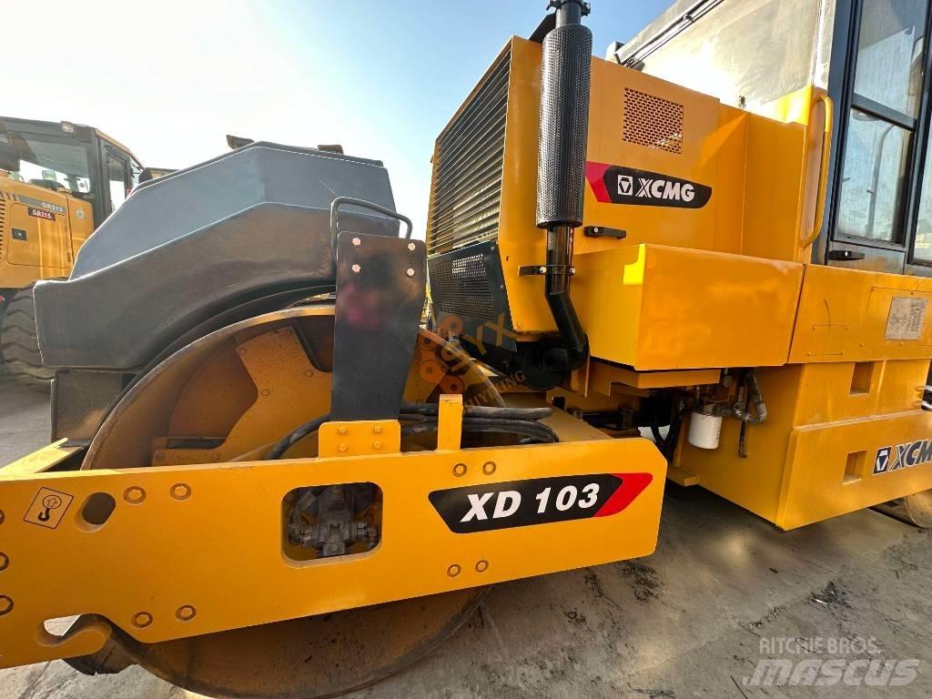 XCMG XD 103 Valjci sa duplim bubnjem