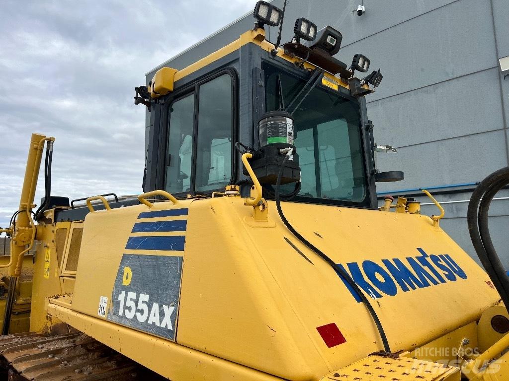 Komatsu D155 AX-6 Buldožeri guseničari