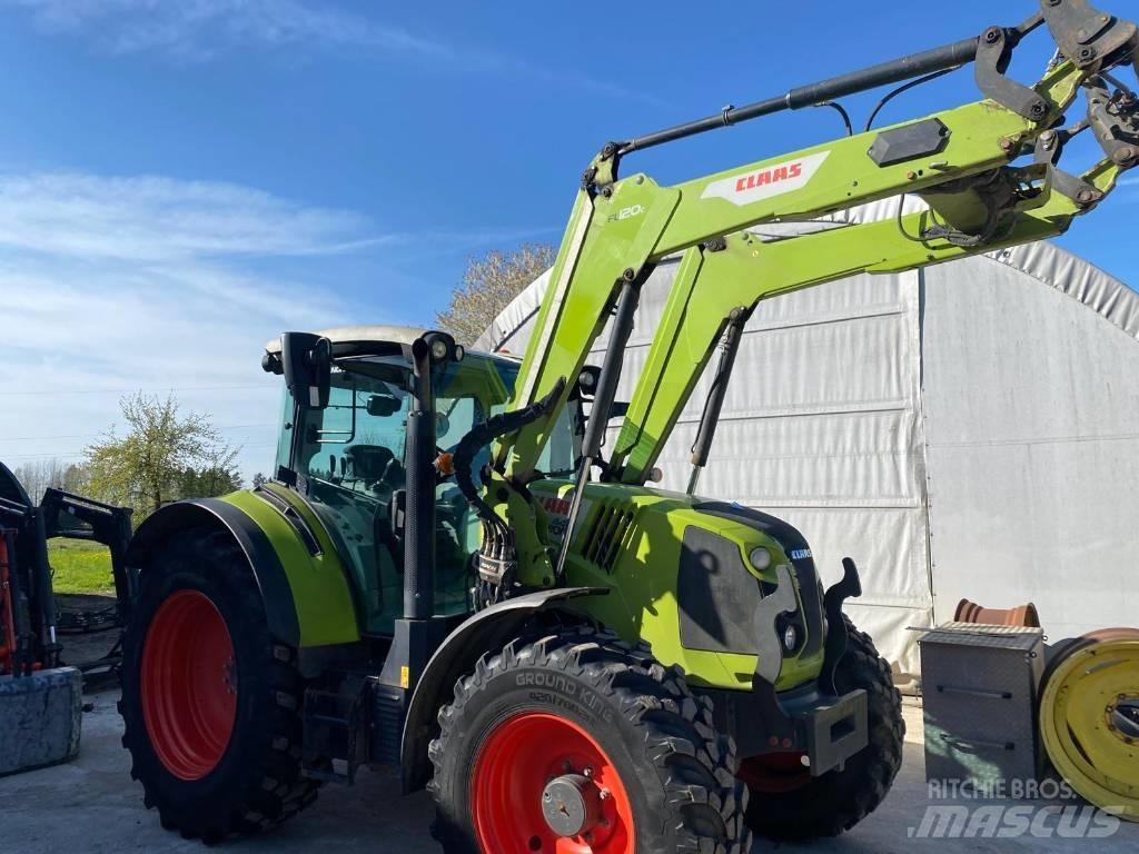 CLAAS Arion 440 Traktori