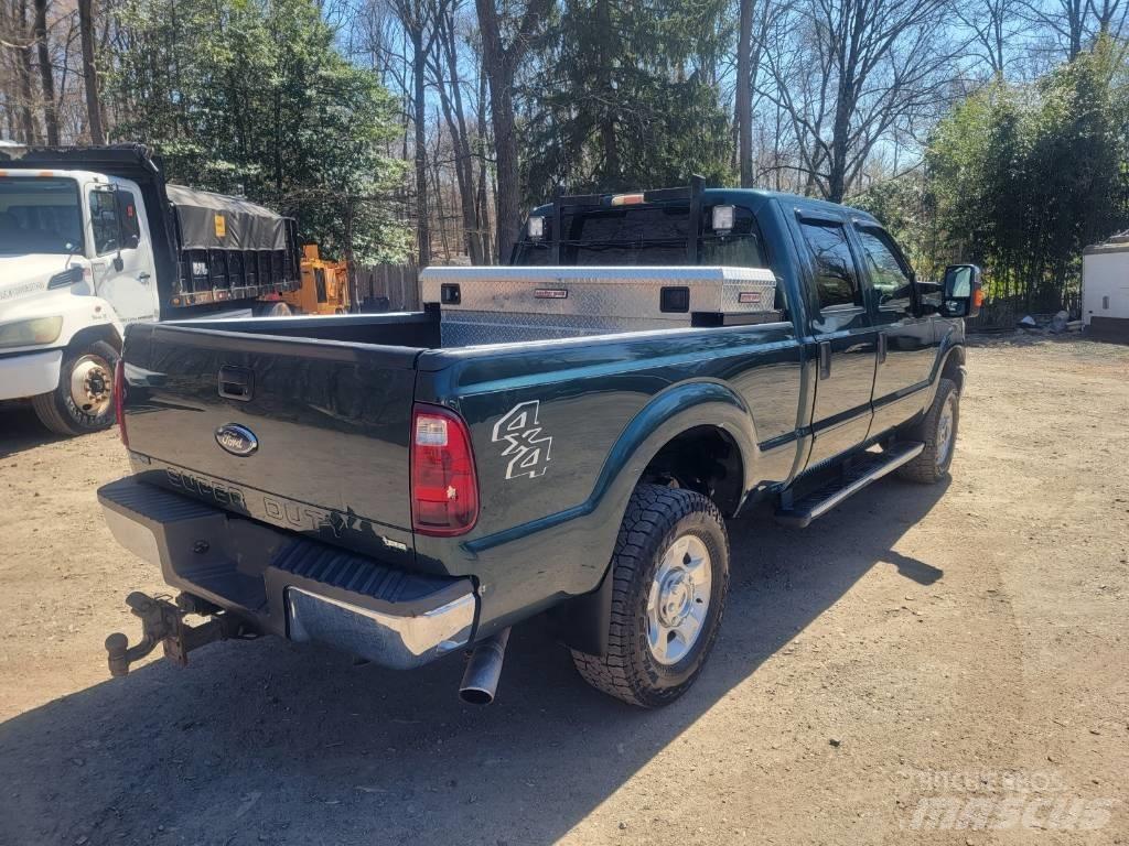 Ford F350 XLT Pik up kamioni