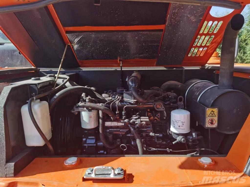 Hitachi ZX 70 Mini bageri < 7t