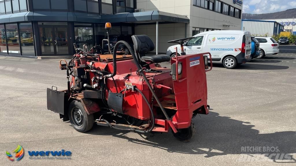 Strassmayr S25 / 500-G Polovne bitumen prskalice