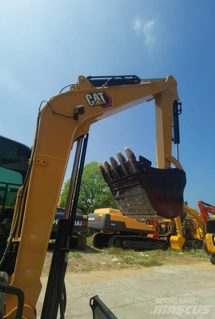 CAT 306E2 Bageri guseničari