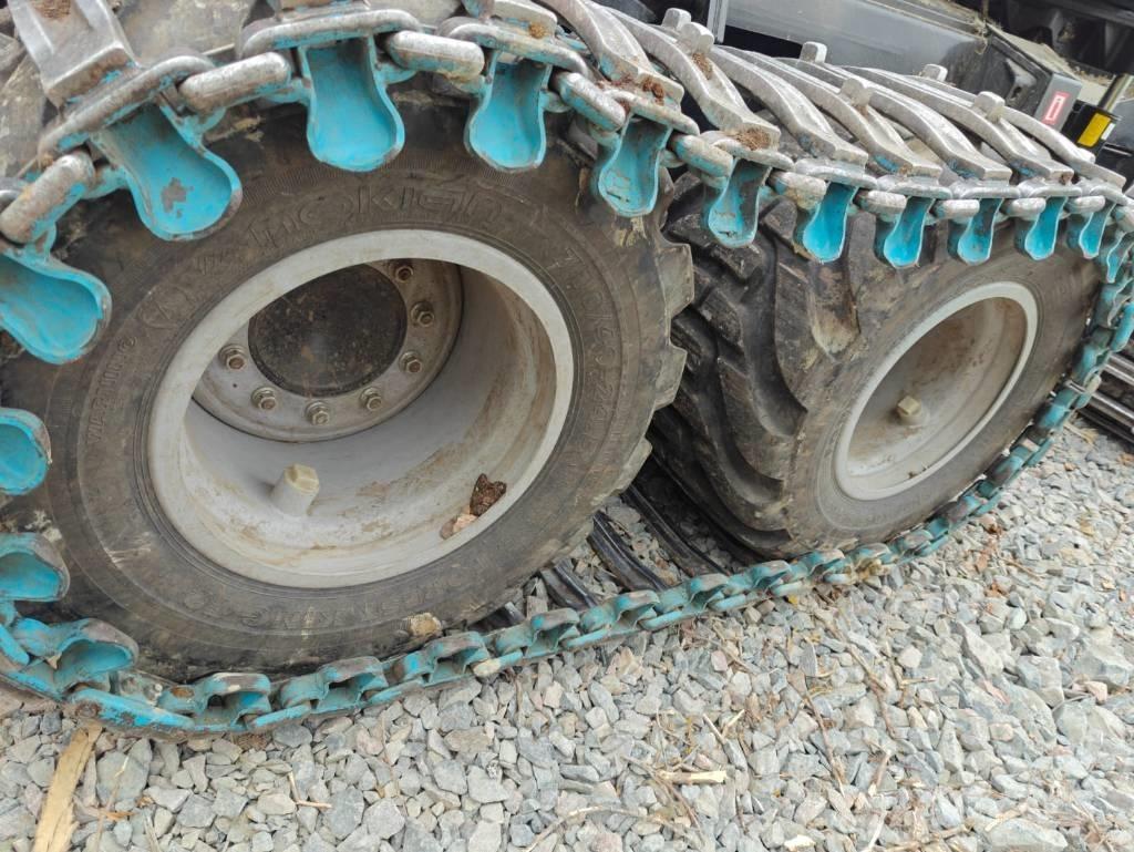 Komatsu 901 XC Harversteri