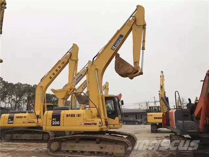 Komatsu PC 200-7 Bageri guseničari