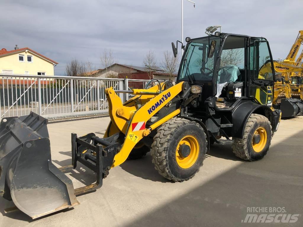 Komatsu WA80M-8 Mini utovarivači