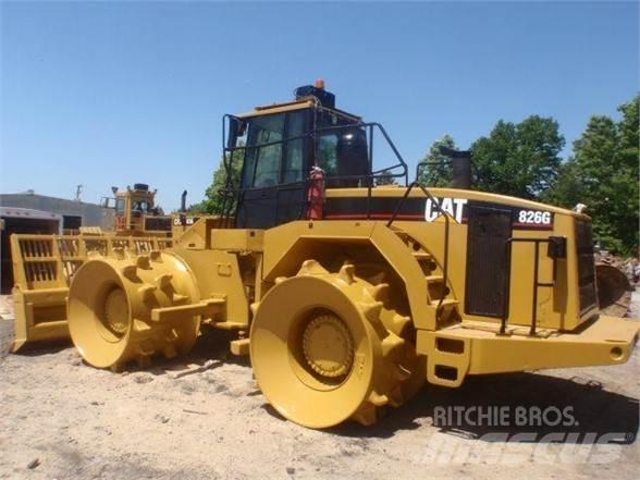 CAT 826G Kompaktori otpada