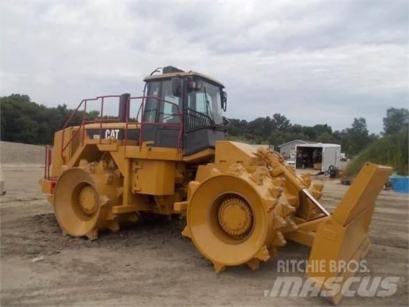 CAT 826H Kompaktori otpada