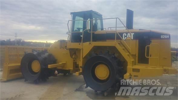 CAT 826H Kompaktori otpada