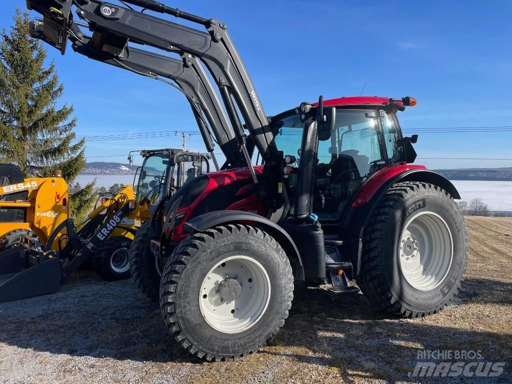 Valtra Valmet N134 Traktori
