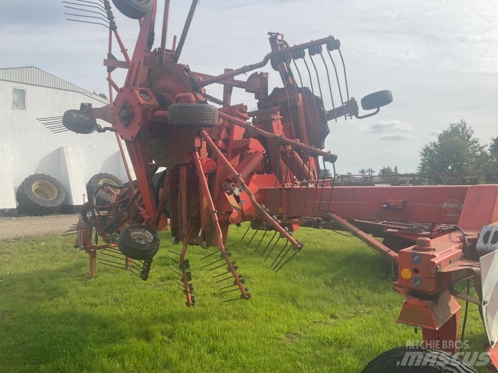 Kuhn Ga 9321 Okretači i sakupljači sena