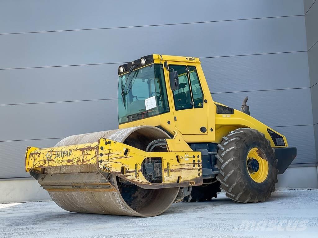 Bomag BW 213 DH-4 Valjci sa jednim bubnjem