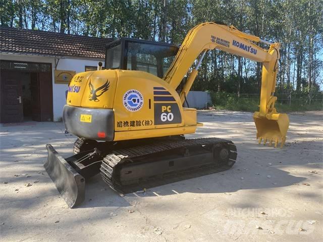 Komatsu PC60-8 Bageri guseničari