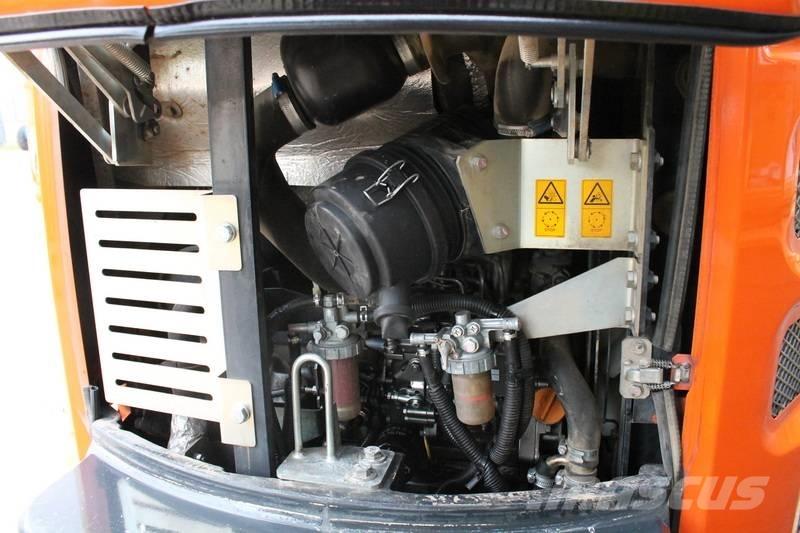 Hitachi ZX 26 U Mini bageri < 7t